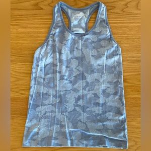 Athleta Momentum Seamless Camo Tank Top